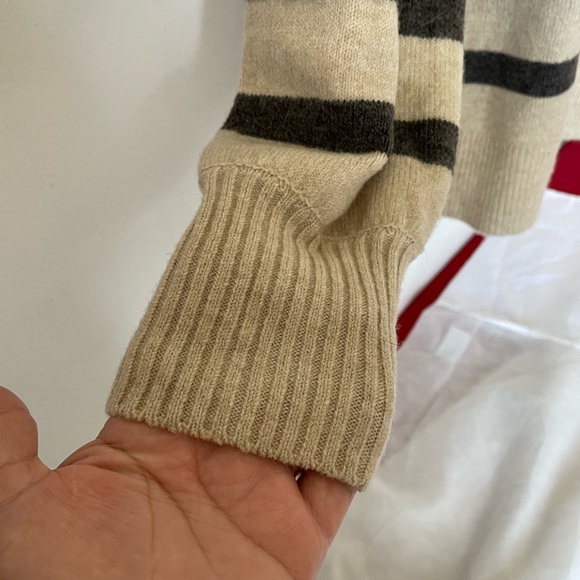 MICHAEL KORS BASICS OATMEAL HEATHER  STRIPED TURTLENECK SWEATER - Picture 5 of 11